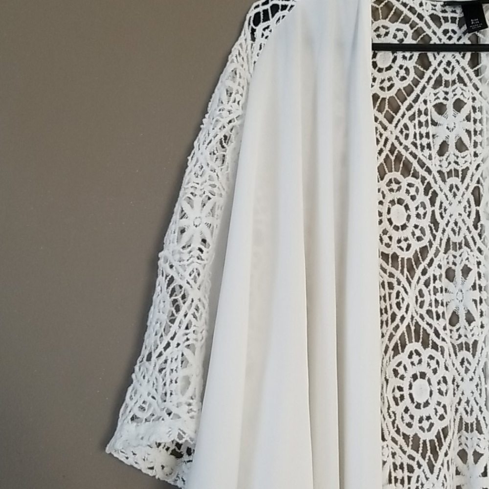 Mossimo Cream Lace Kimono S/M - Picture 2 of 4